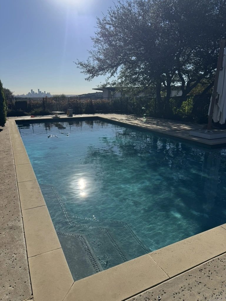 Austin pool cleaning gallery – service-ready pool
